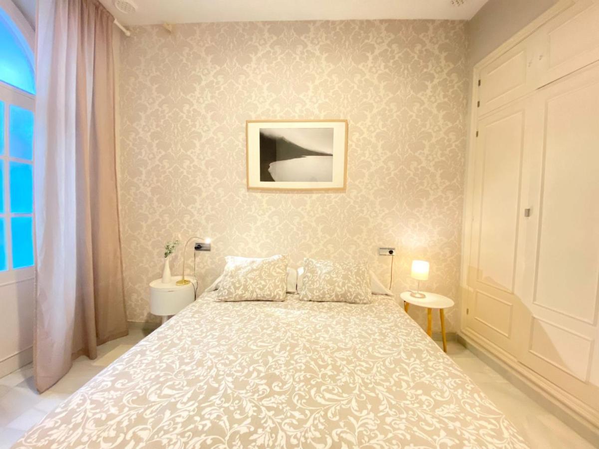 Apartamento Colon 1451 - Pleno Centro Y Wifi Gratis Cadice Esterno foto